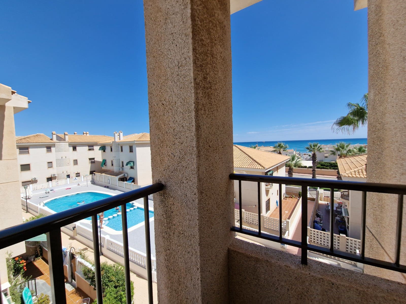 Apartamento de 3 habitaciones en Guardamar del Segura en venta con piscina - 280.000 € (Ref: 6039053)