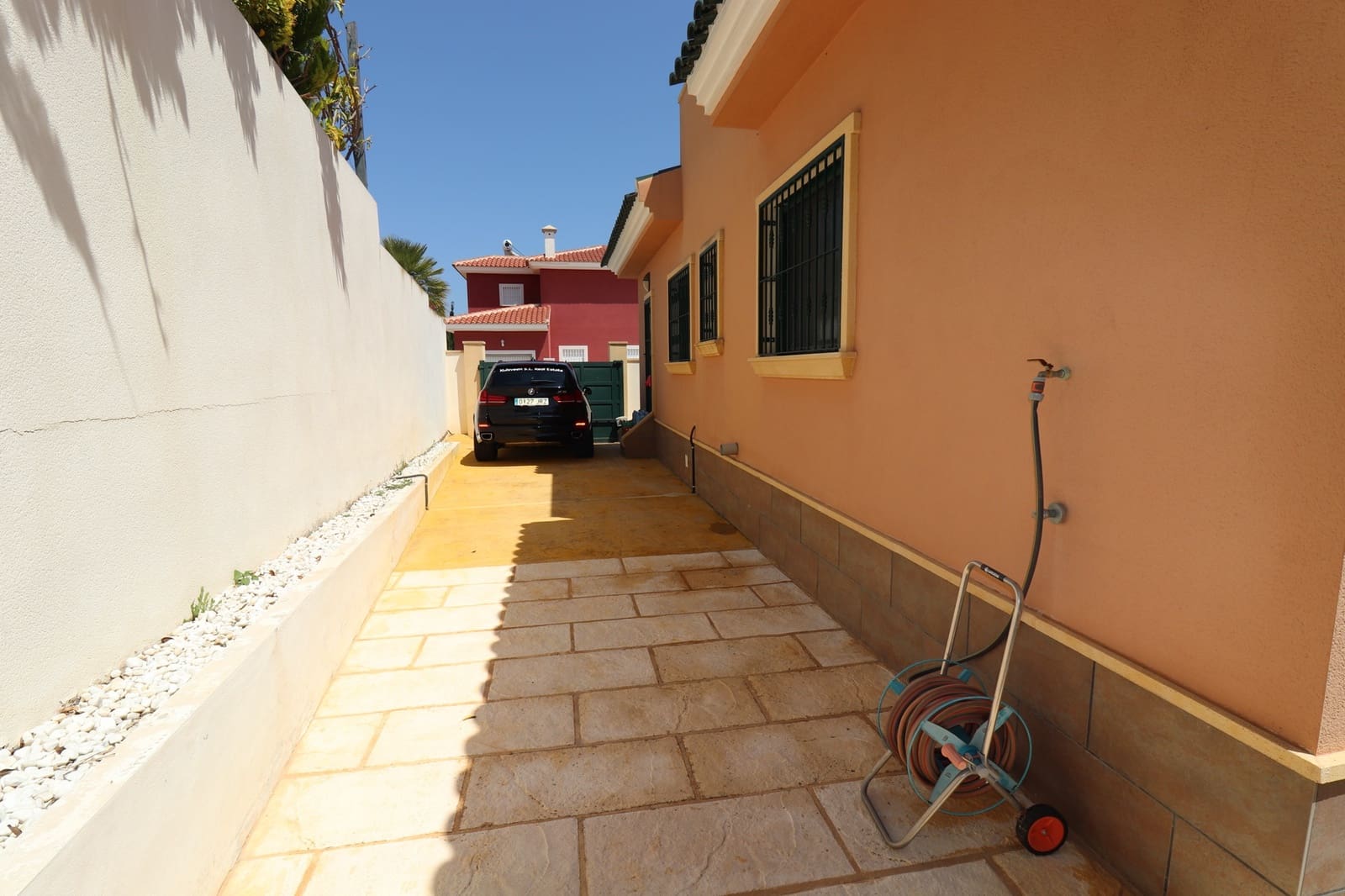 5 sypialnia Willa na sprzedaż w Dona Pepa z basenem - 595 000 € (Ref: 7599165)