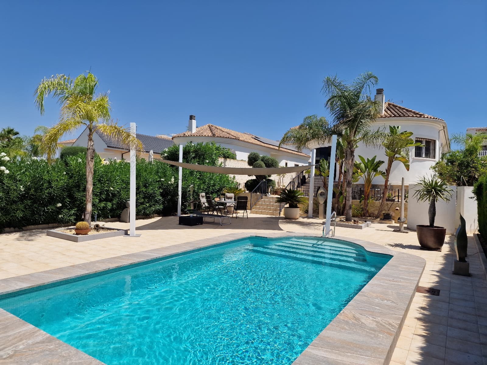 4 soveværelse Villa til salg i San Fulgencio med swimmingpool - € 549.000 (Ref: 7736920)