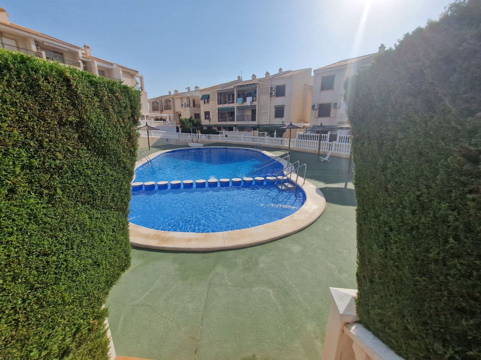 4 sovrum Villa till salu i Guardamar del Segura med pool garage - 385 000 € (Ref: 8460933)