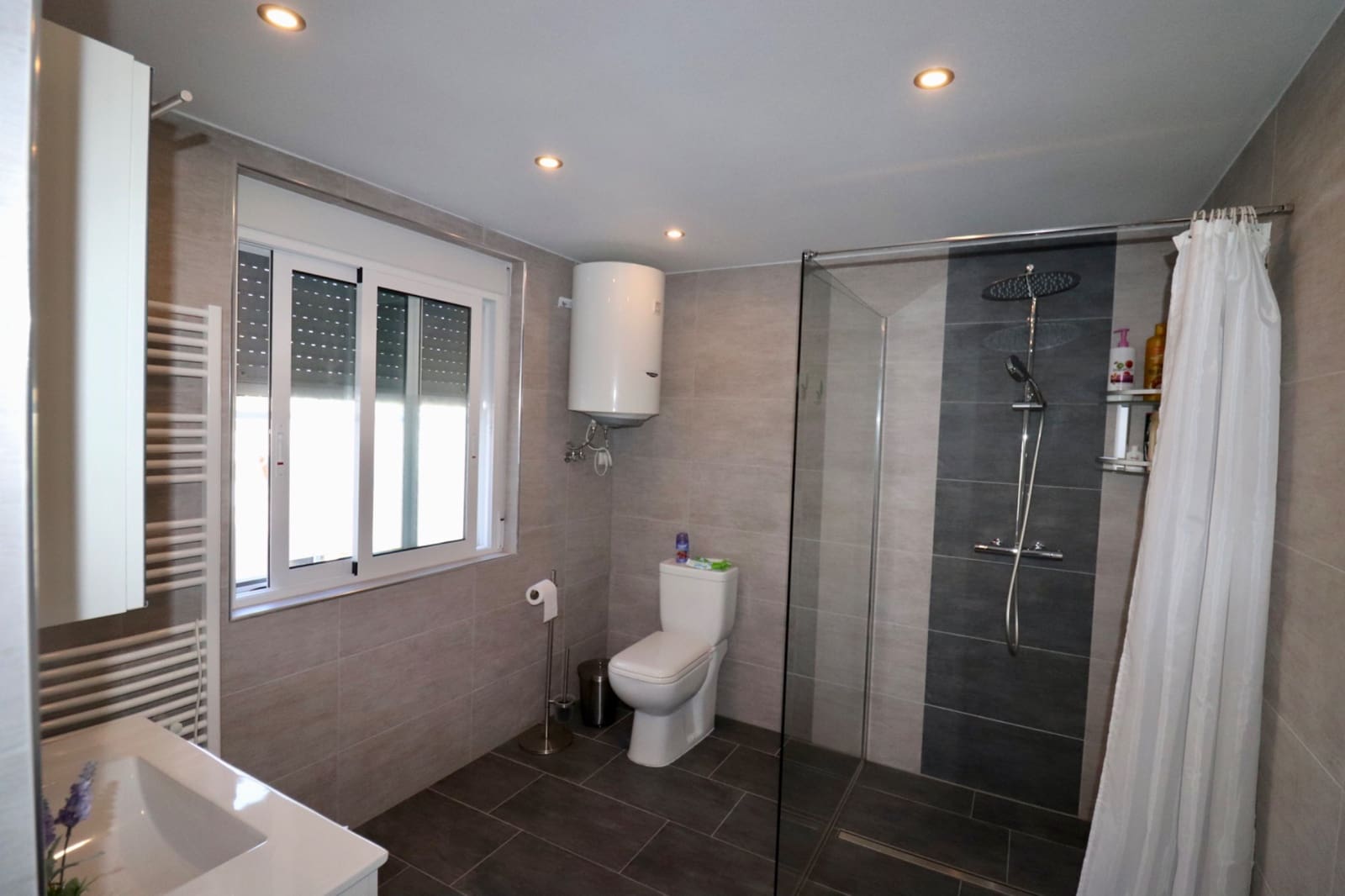 3 bedroom Villa for sale in Ciudad Quesada with pool - € 285,000 (Ref: 8582148)