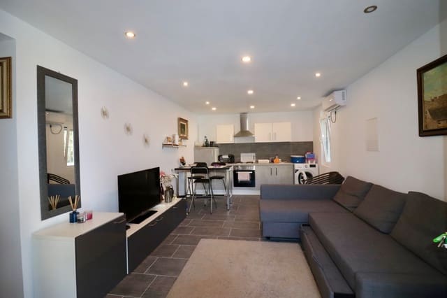 3 Zimmer Villa zu verkaufen in Ciudad Quesada, Rojales mit Pool - 285.000 € (Ref: 8582148)