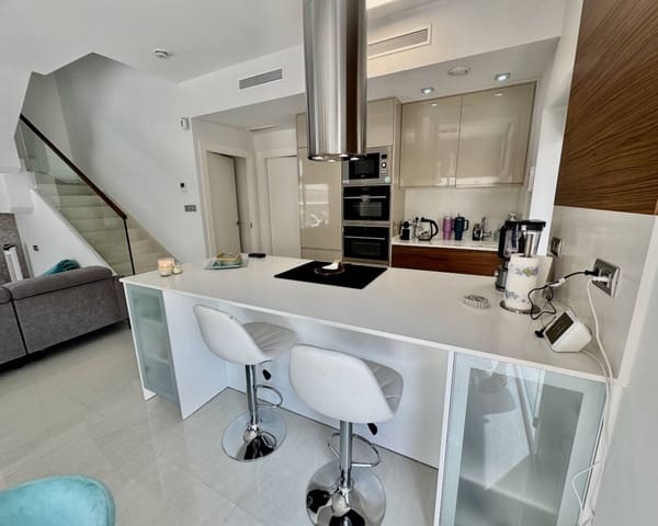 3 bedroom Villa for sale in Ciudad Quesada, Rojales with pool - € 475,000 (Ref: 9057402)