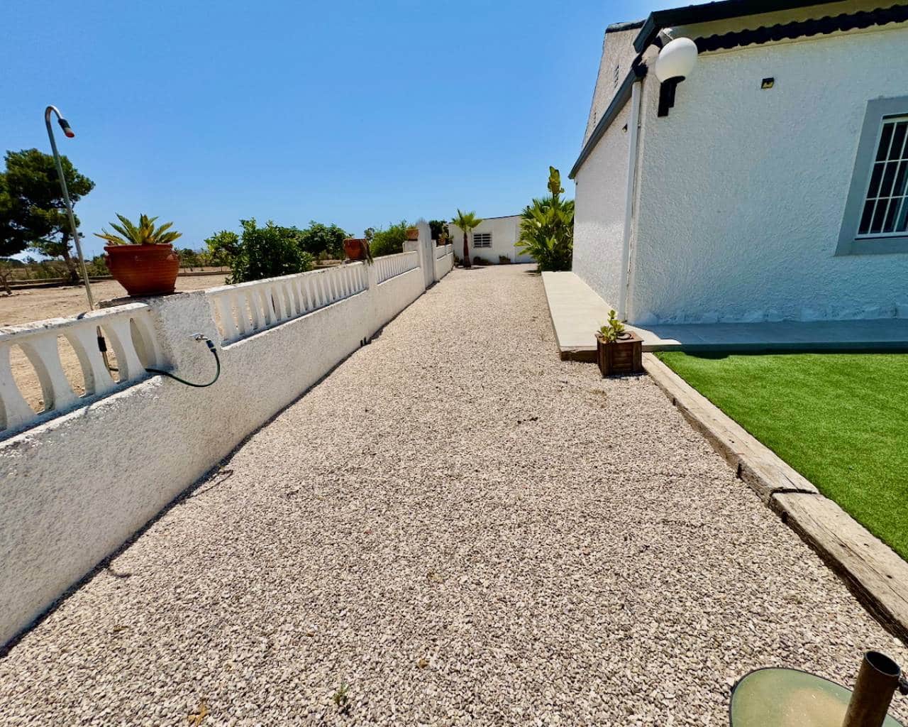 3 soveværelse Finca/Landehus til salg i Torrellano med swimmingpool - € 525.000 (Ref: 9110127)