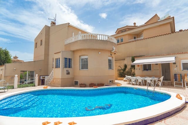 5 slaapkamer Villa te koop in Ciudad Quesada, Rojales met zwembad - € 350.000 (Ref: 9145341)