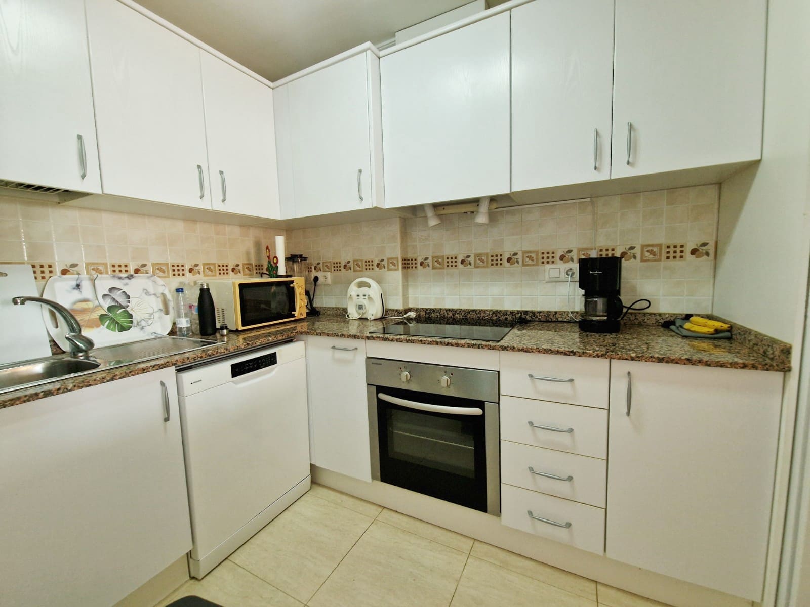 2 bedroom Apartment for sale in Daya Nueva with pool - € 119,500 (Ref: 9175745)