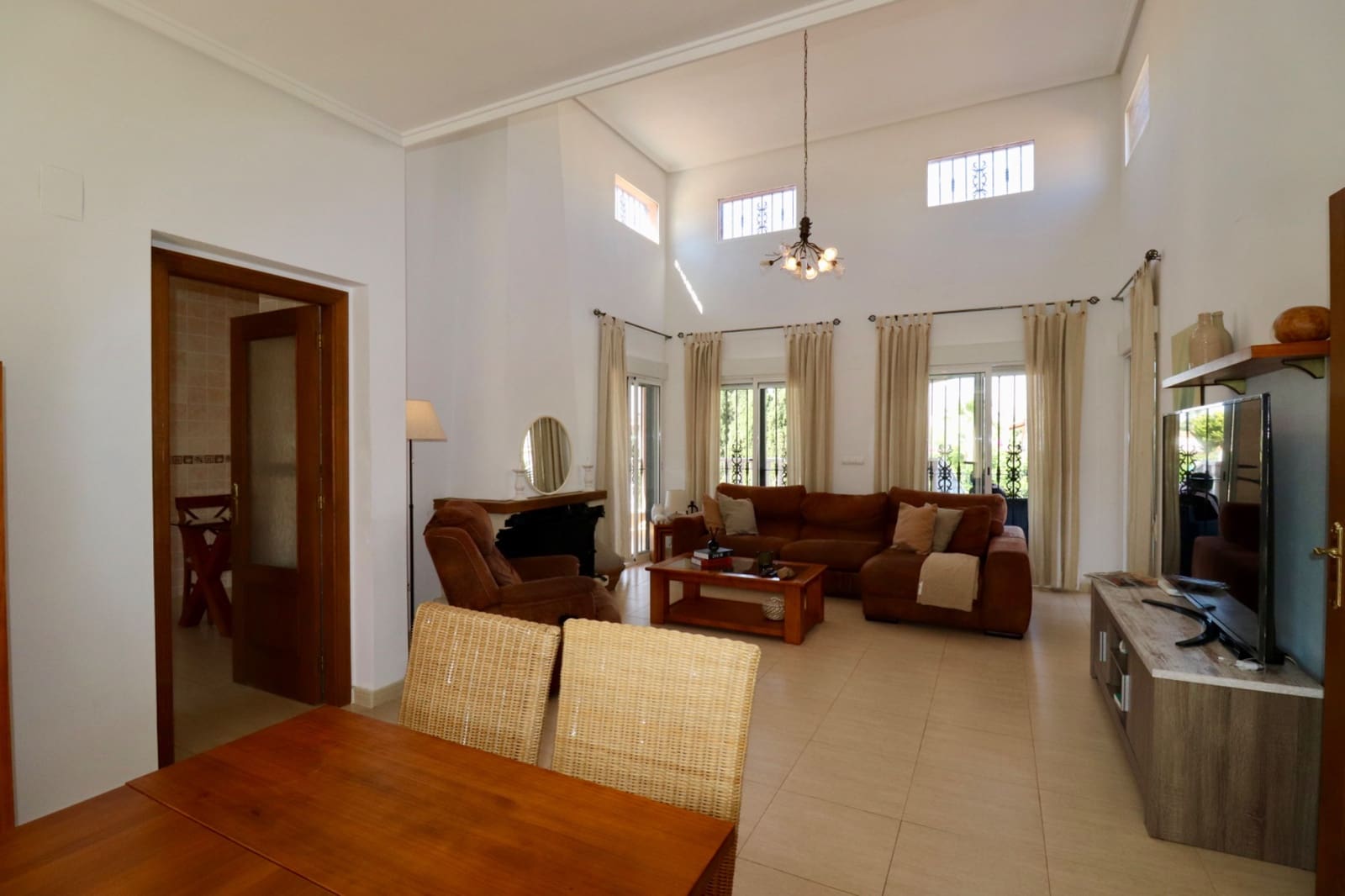 4 soverom Finca/Herregård til salgs i Catral med svømmebasseng - € 459 000 (Ref: 9243060)