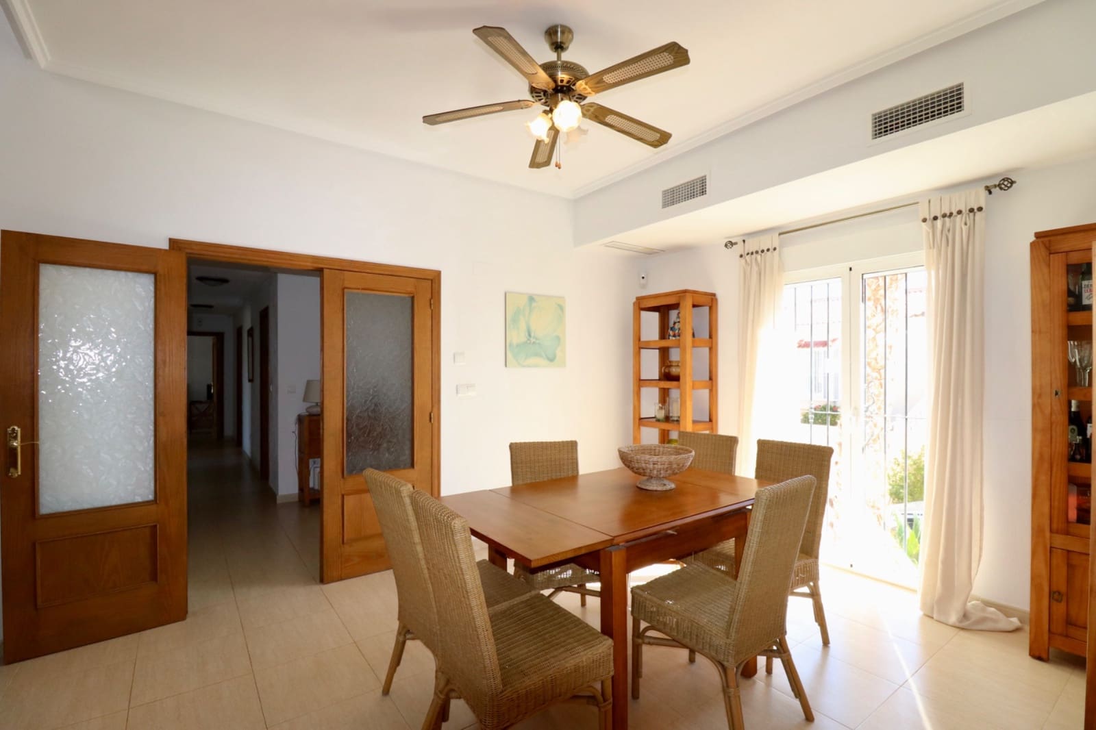 4 soverom Finca/Herregård til salgs i Catral med svømmebasseng - € 459 000 (Ref: 9243060)