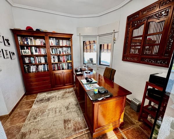 4 chambre Villa/Maison à vendre à Ciudad Quesada, Rojales avec piscine - 599 995 € (Ref: 9353318)