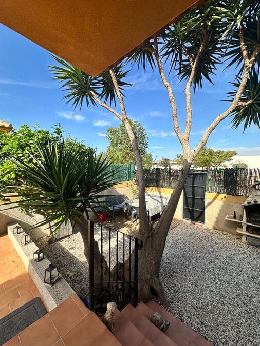 Chalet de 3 habitaciones en Los Montesinos en venta con piscina garaje - 280.000 € (Ref: 9353320)