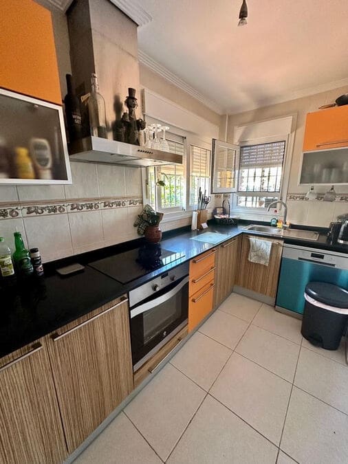 Chalet de 3 habitaciones en Los Montesinos en venta con piscina garaje - 280.000 € (Ref: 9353320)
