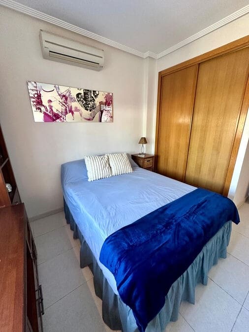 Chalet de 3 habitaciones en Los Montesinos en venta con piscina garaje - 280.000 € (Ref: 9353320)