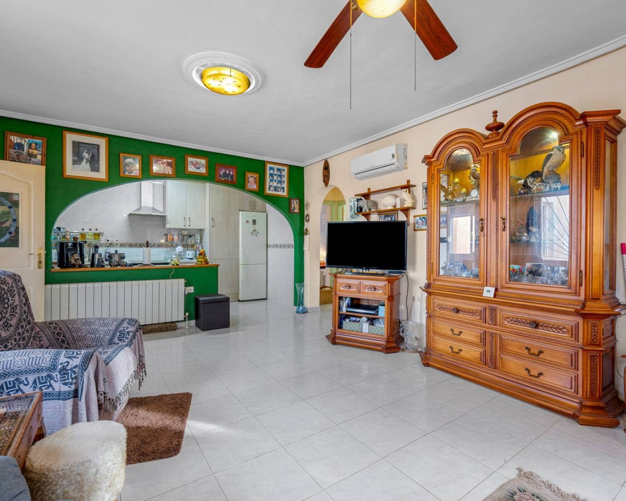 2 bedroom Villa for sale in Ciudad Quesada with pool - € 325,000 (Ref: 9362206)