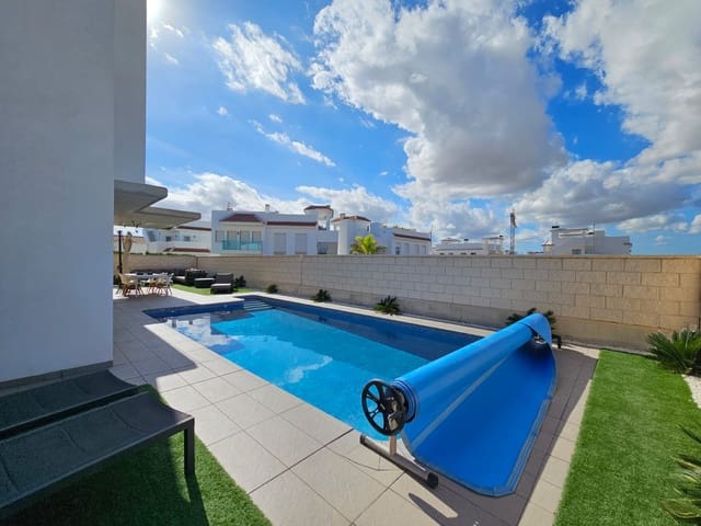 3 Zimmer Villa zu verkaufen in Ciudad Quesada, Rojales mit Pool - 499.500 € (Ref: 9362214)