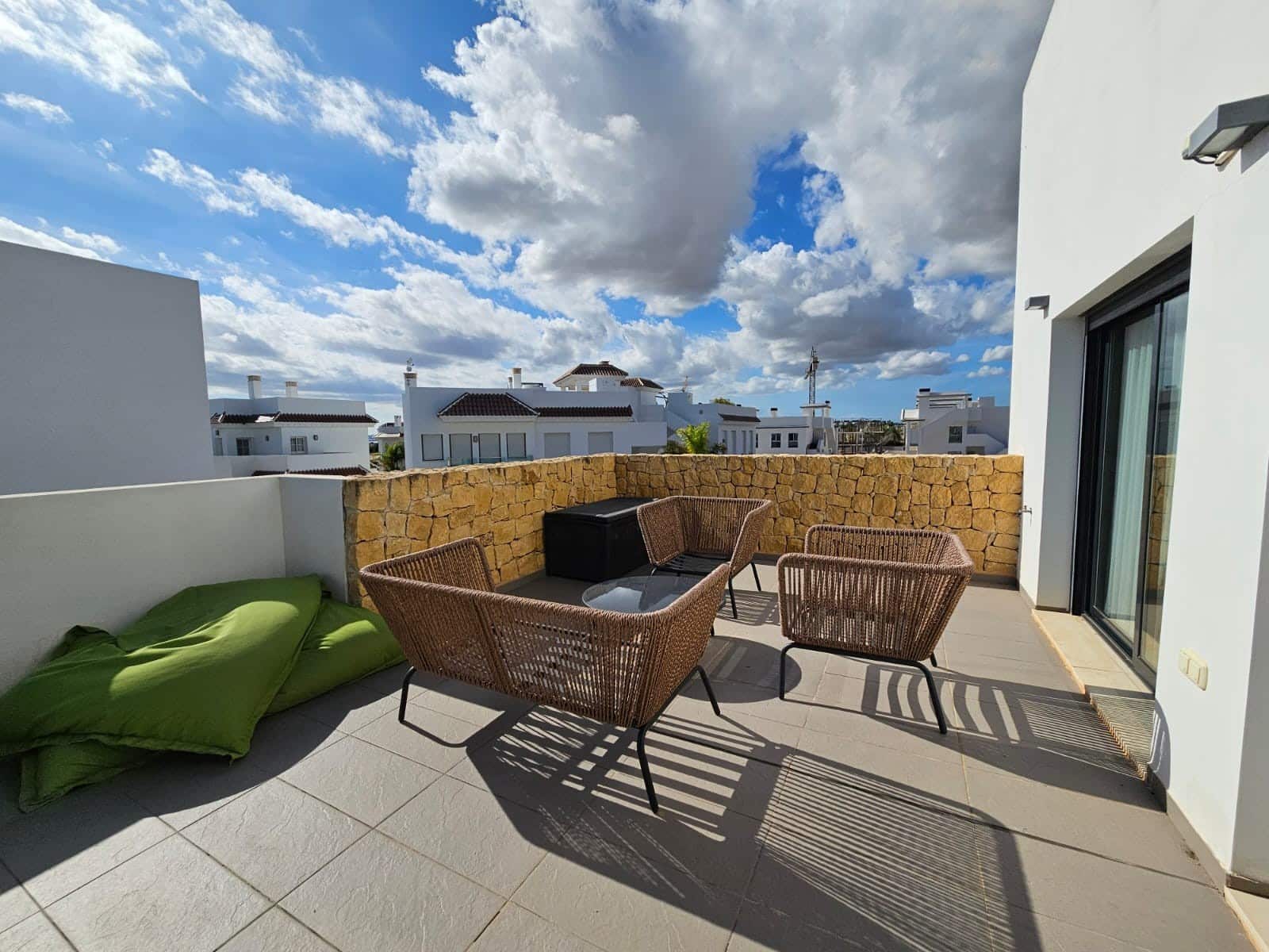 3 bedroom Villa for sale in Ciudad Quesada with pool - € 499,500 (Ref: 9362214)