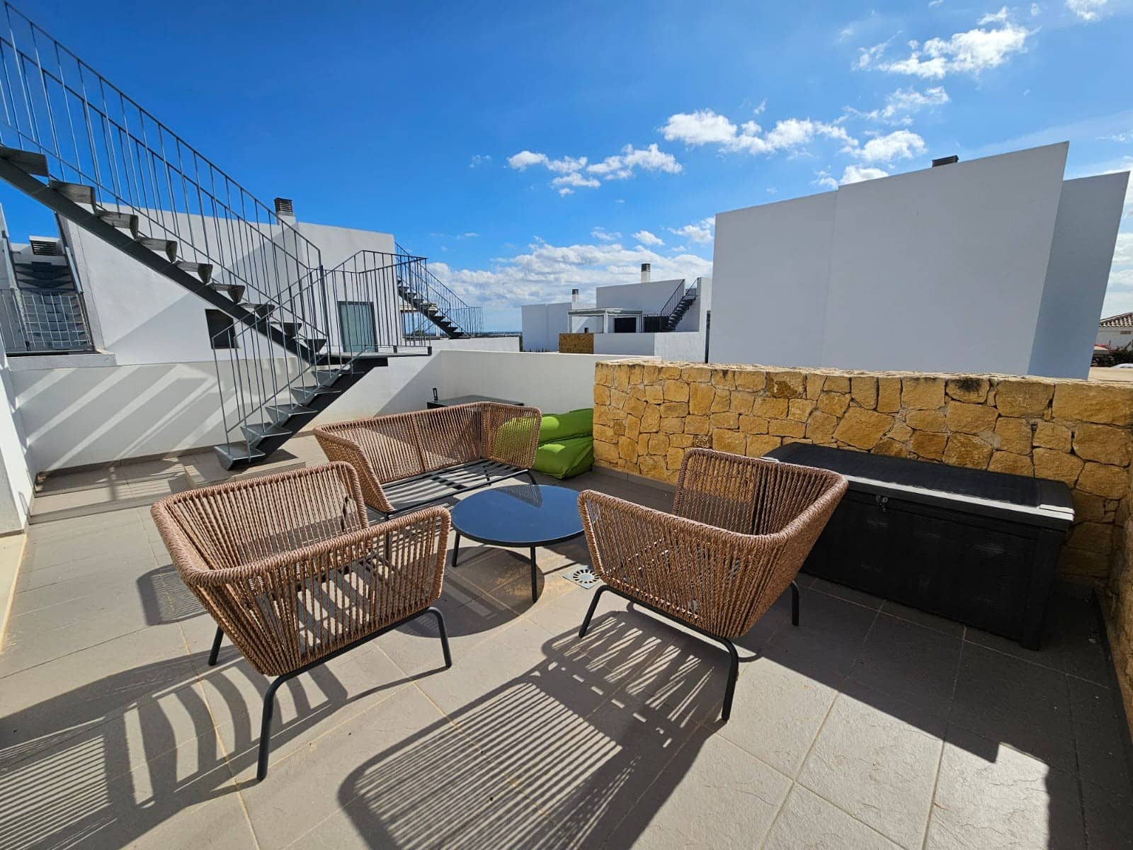 3 bedroom Villa for sale in Ciudad Quesada with pool - € 499,500 (Ref: 9362214)