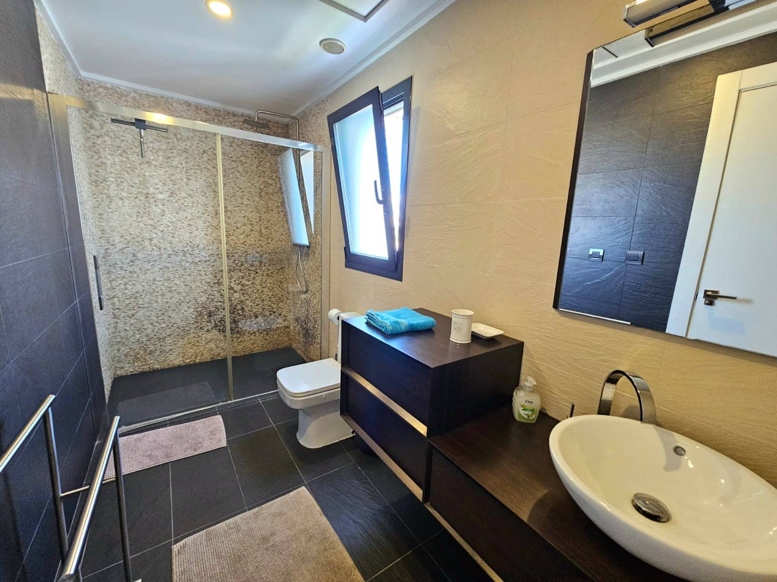 3 bedroom Villa for sale in Ciudad Quesada with pool - € 499,500 (Ref: 9362214)