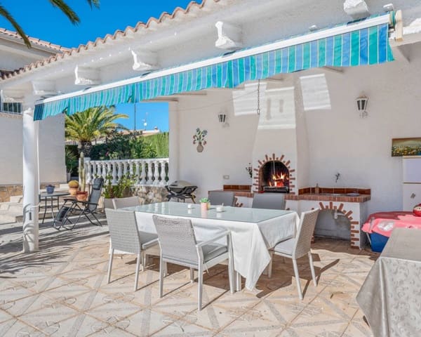 4 camera da letto Villa in vendita in Ciudad Quesada, Rojales con piscina - 764.000 € (Rif: 9378853)