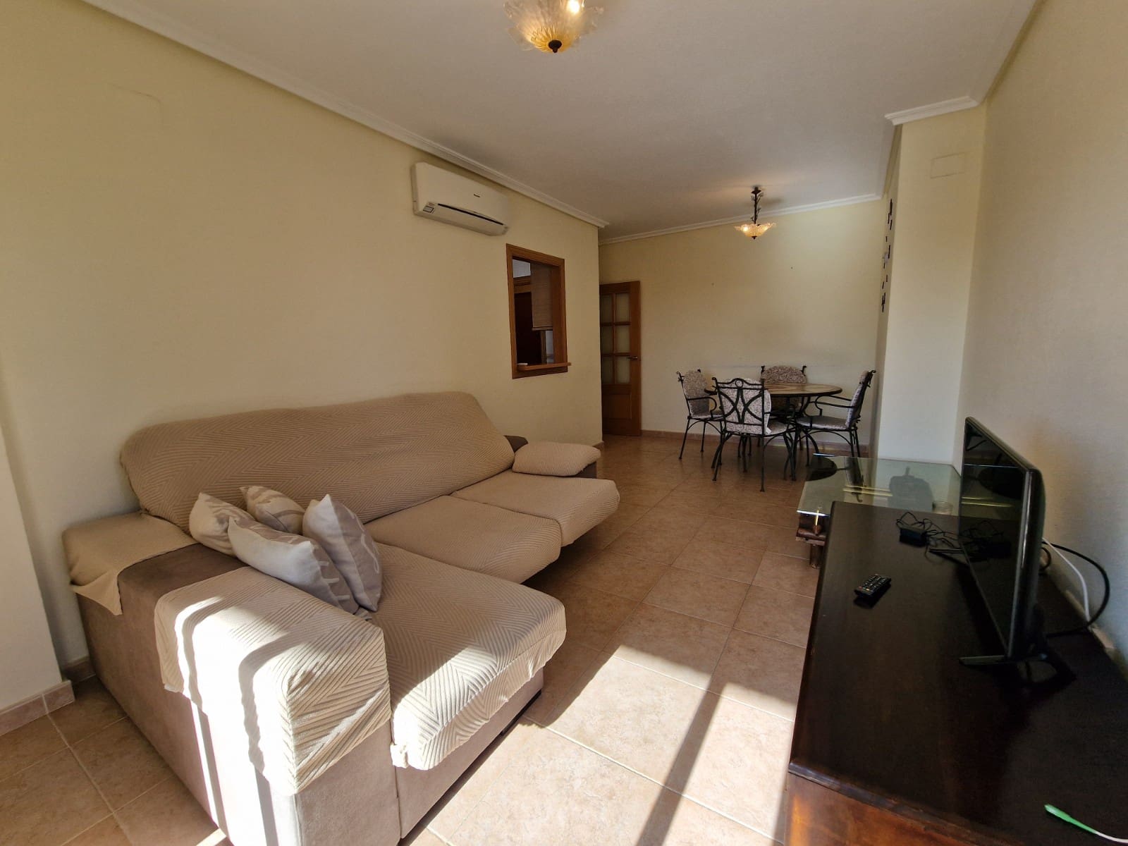 Apartamento de 2 habitaciones en Guardamar del Segura en venta con piscina - 189.000 € (Ref: 9432609)