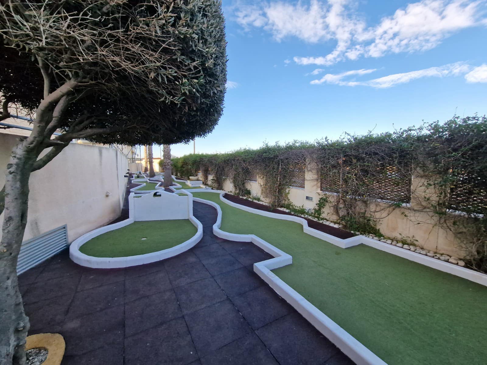 Apartamento de 2 habitaciones en Guardamar del Segura en venta con piscina - 189.000 € (Ref: 9432609)