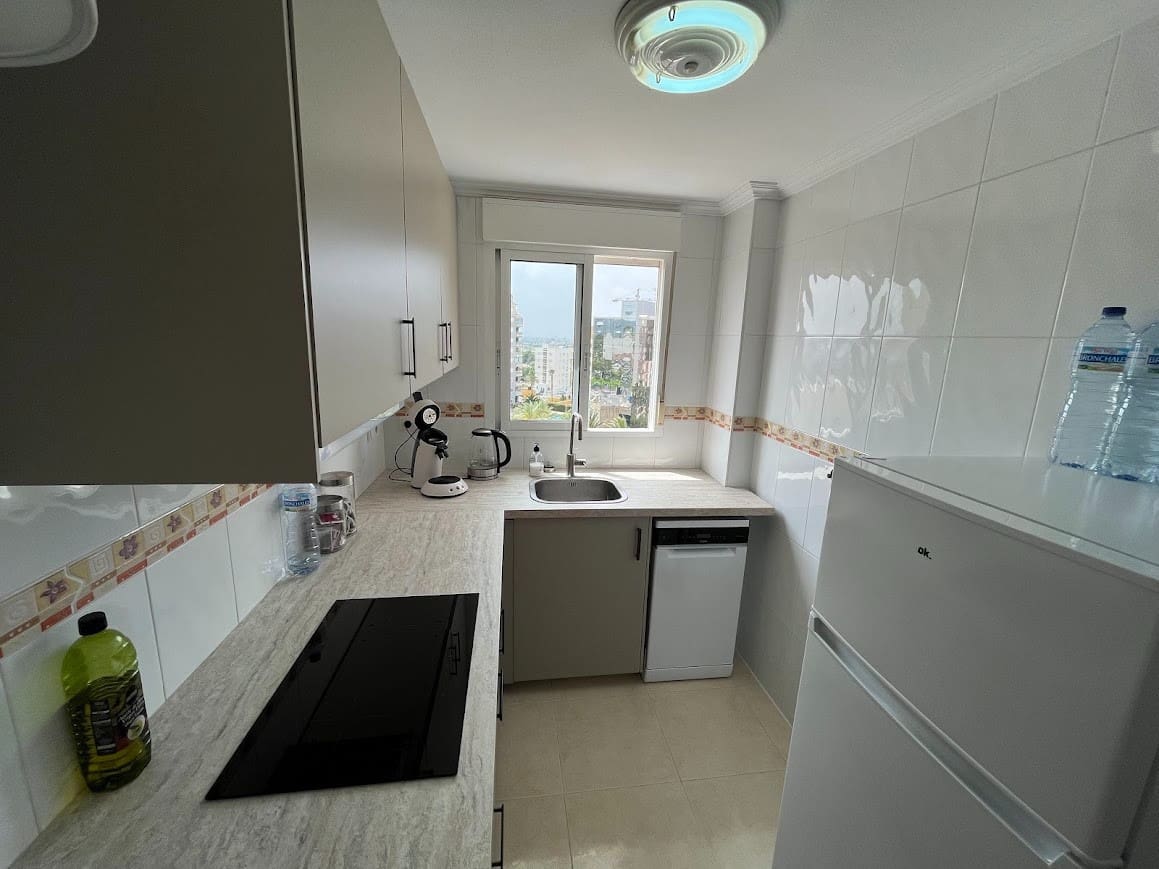 2 makuuhuone Huoneisto myytävänä paikassa Guardamar del Segura mukana uima-altaan - 184 500 € (Ref: 9461899)