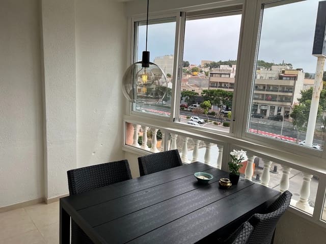 2 makuuhuone Huoneisto myytävänä paikassa Puerto Deportivo, Guardamar del Segura mukana uima-altaan - 184 500 € (Ref: 9461899)