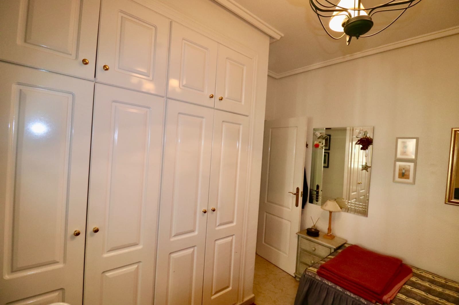 3 sovrum Hus till salu i Dona Pepa med pool - 249 950 € (Ref: 9502051)