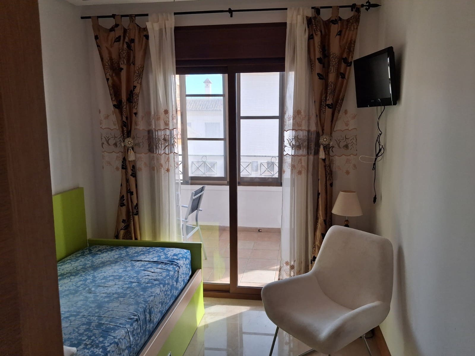 Apartamento de 2 habitaciones en Guardamar del Segura en venta con piscina - 235.000 € (Ref: 9574132)