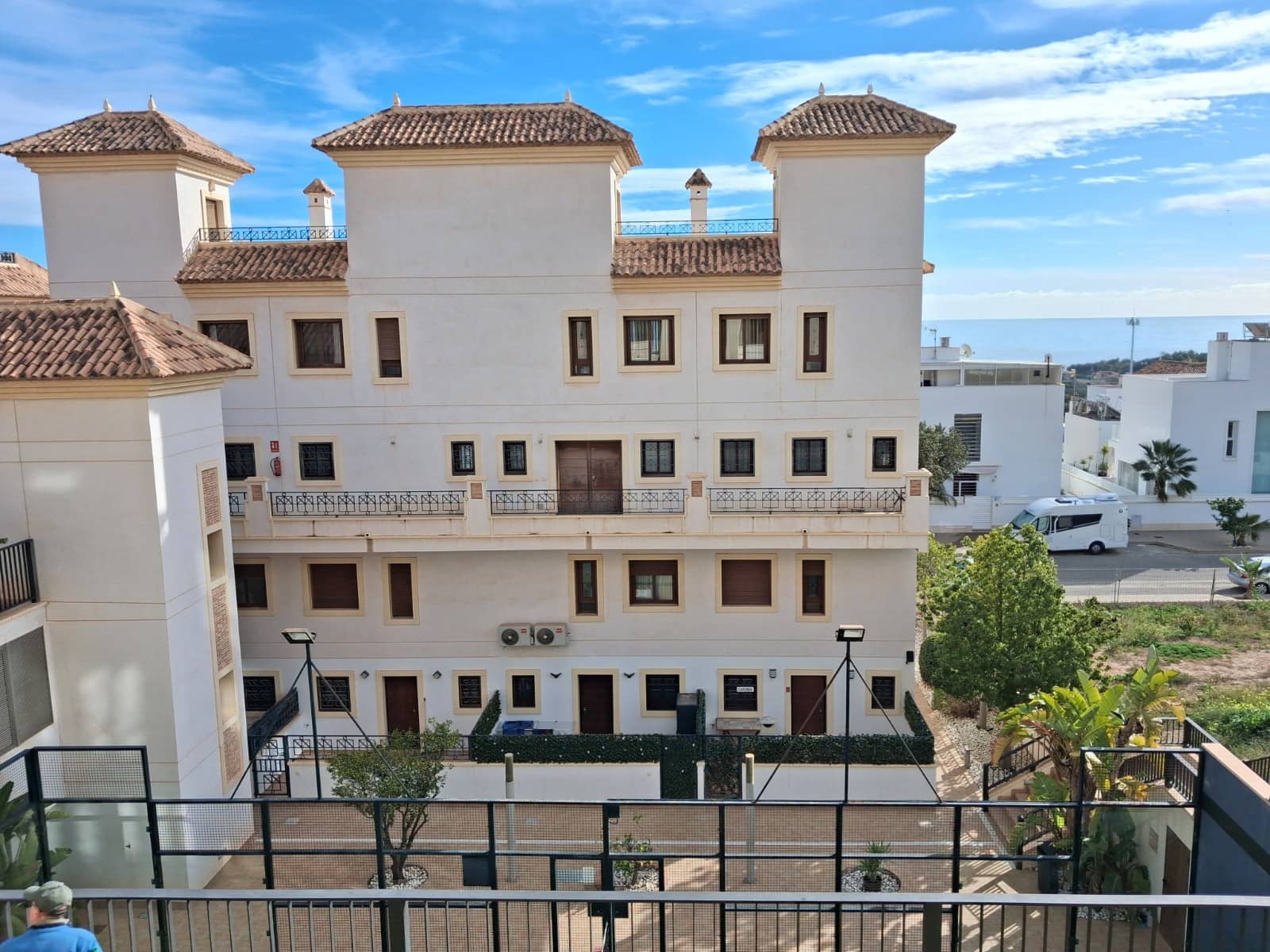 Apartamento de 2 habitaciones en Guardamar del Segura en venta con piscina - 235.000 € (Ref: 9574132)