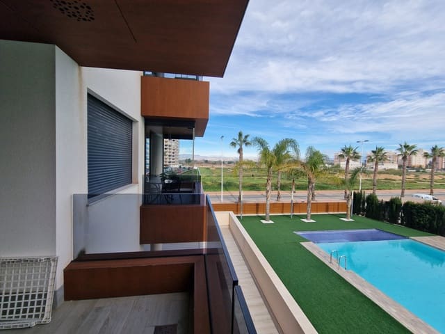 Apartamento de 2 habitaciones en Puerto Deportivo, Guardamar del Segura en venta con piscina - 244.890 € (Ref: 9584441)