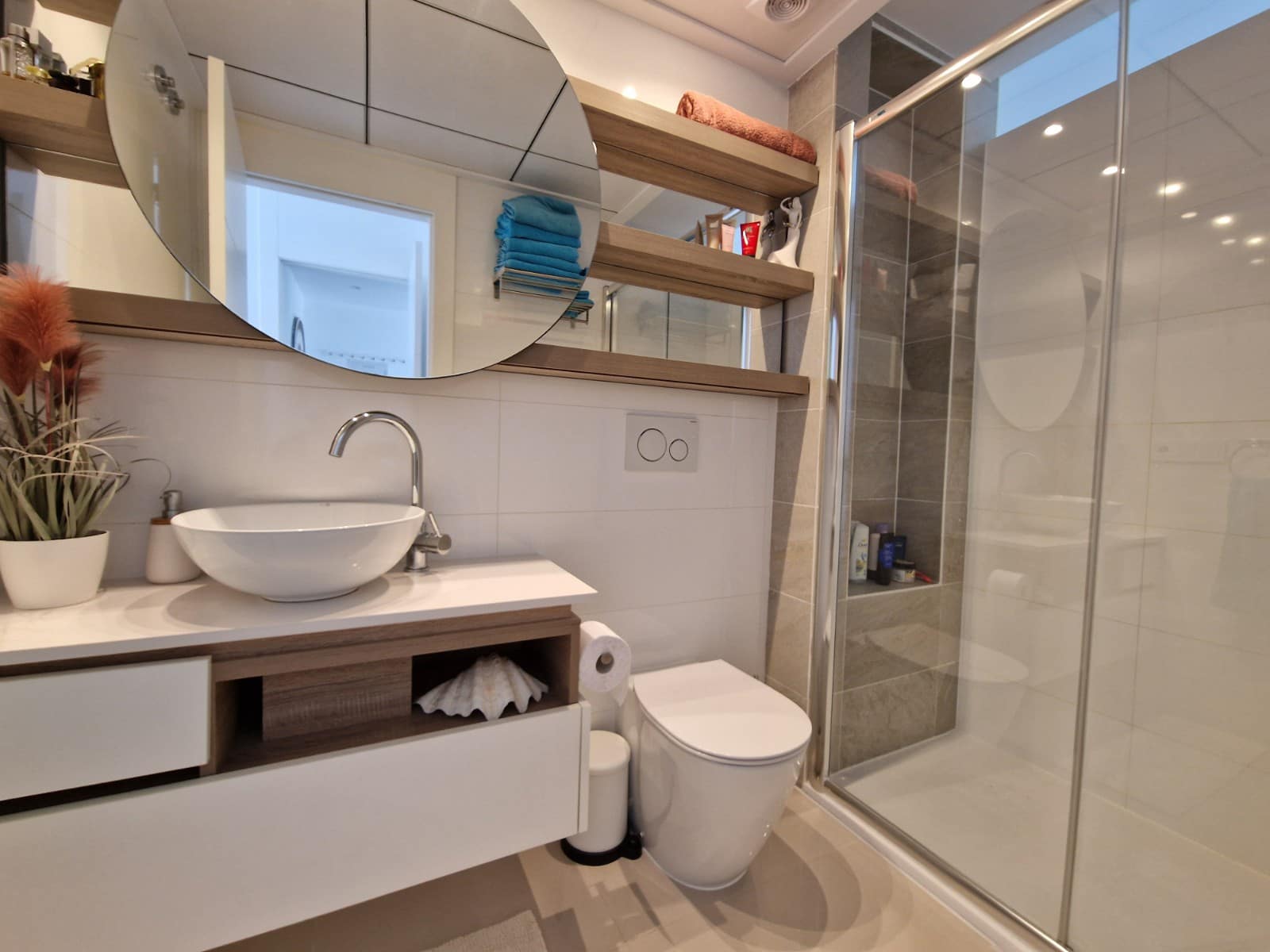 2 bedroom Apartment for sale in Dona Pepa with pool - € 324,900 (Ref: 9610227)