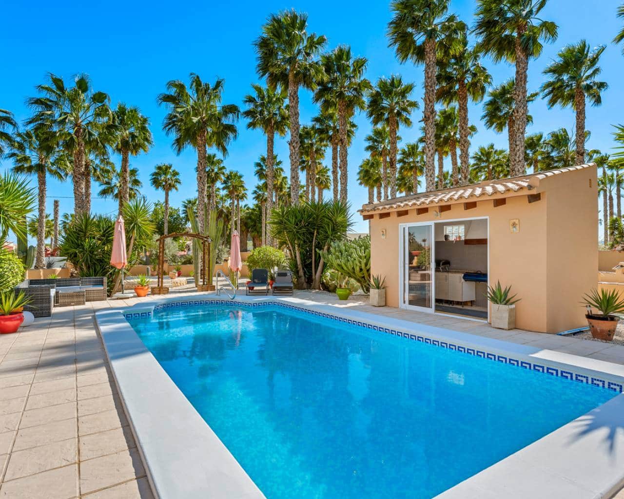 3 slaapkamer Finca/Landhuis te koop in Rafal met zwembad - € 650.000 (Ref: 9644670)