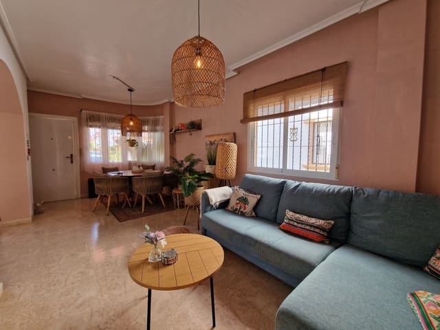 3 bedroom Villa for sale in El Raso, Guardamar del Segura with pool - € 220,000 (Ref: 9673991)