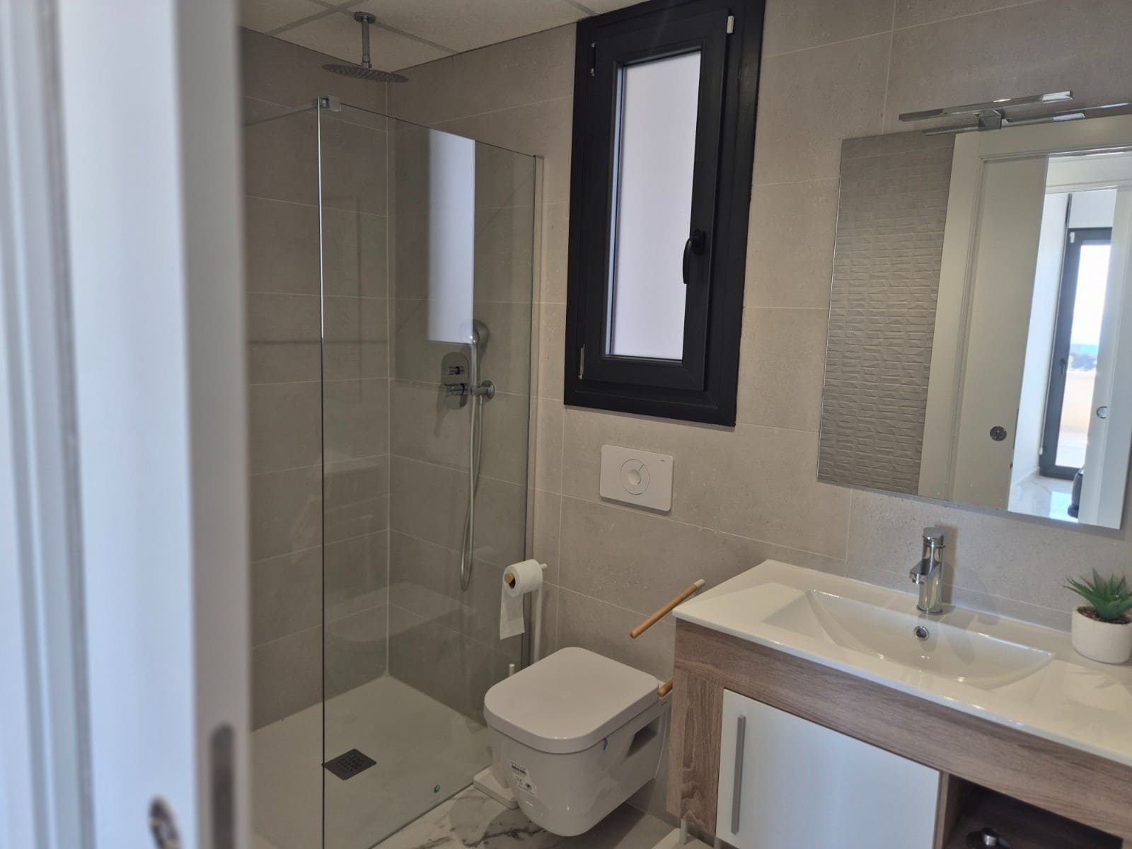 2 chambre Penthouse à vendre à Playa Flamenca avec piscine - 549 000 € (Ref: 9677037)