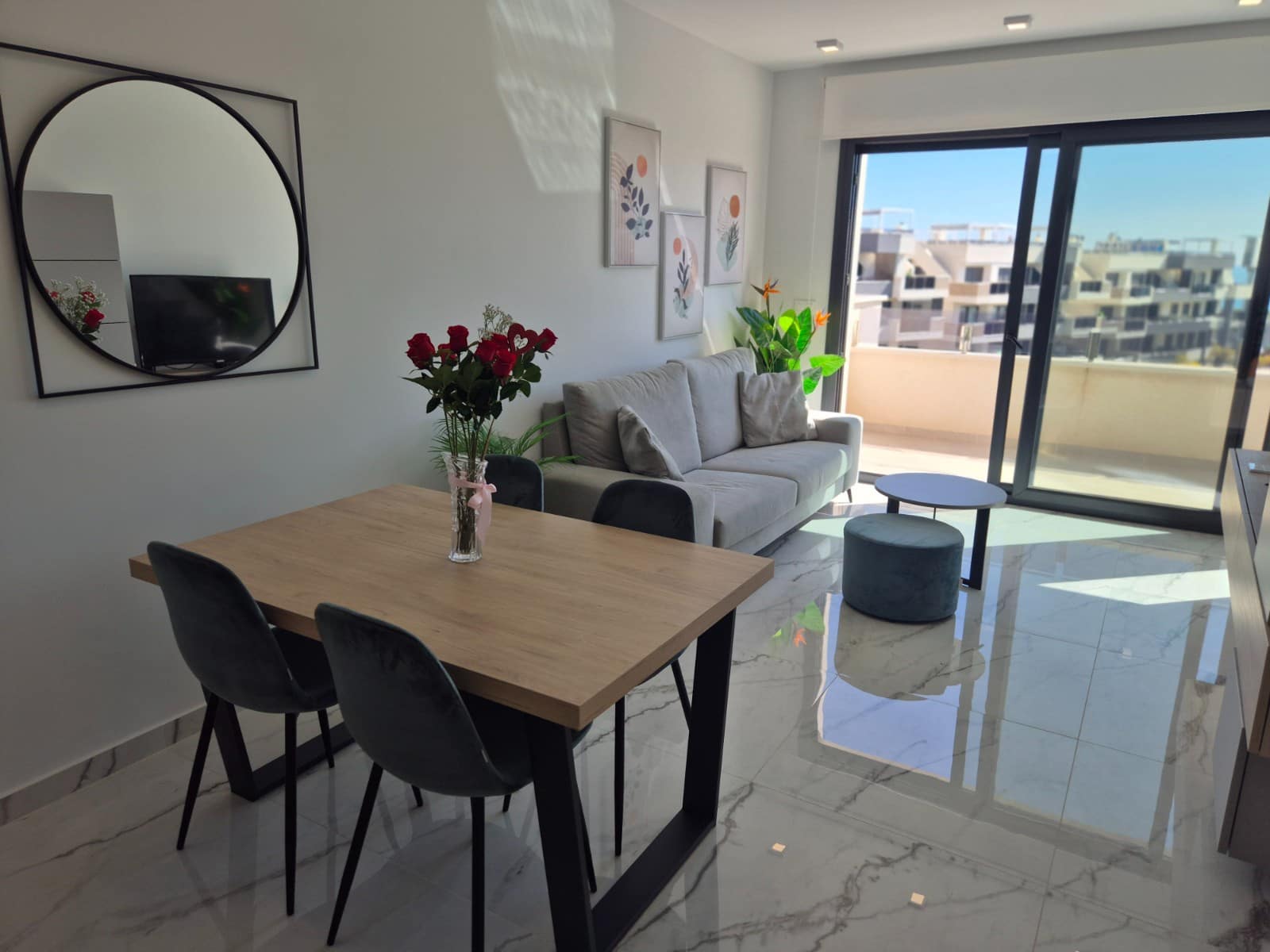 2 chambre Penthouse à vendre à Playa Flamenca avec piscine - 549 000 € (Ref: 9677037)