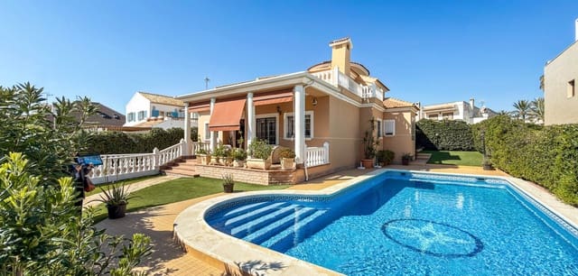 5 chambre Villa/Maison à vendre à Cañada del Molino, Torrevieja avec piscine - 950 000 € (Ref: 9721463)