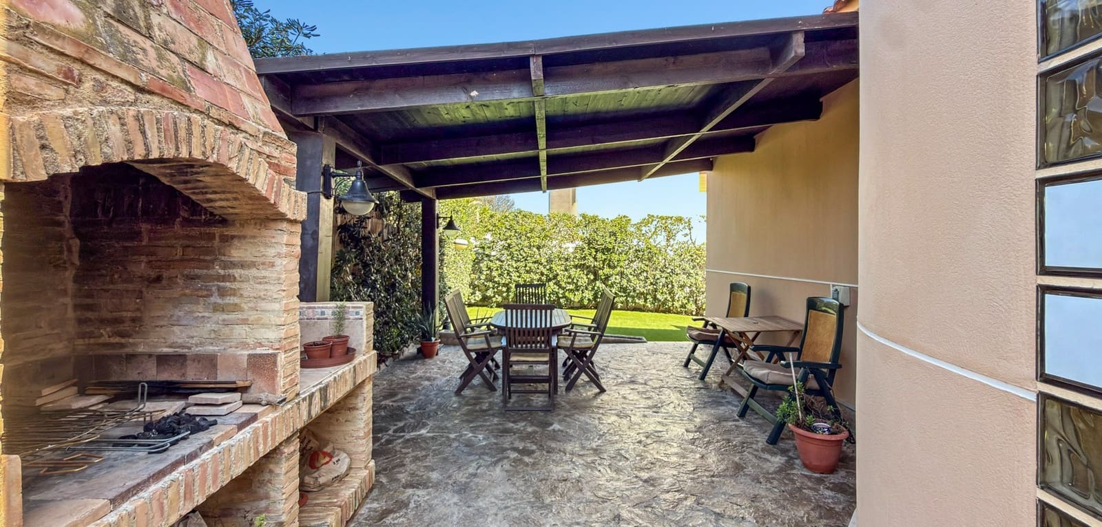 5 Zimmer Villa zu verkaufen in La Mata mit Pool - 950.000 € (Ref: 9721463)