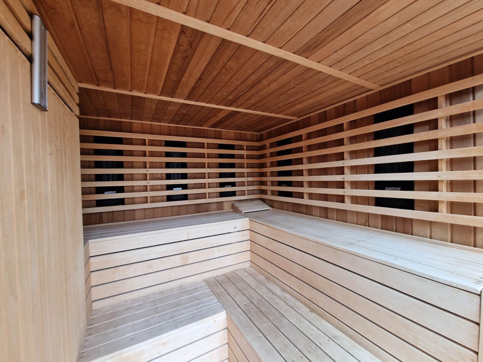 2 bedroom Apartment for sale in El Raso with pool - € 279,995 (Ref: 9731515)