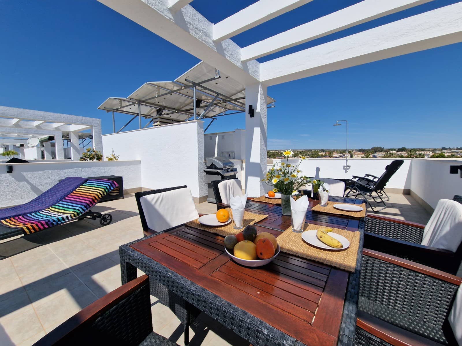 2 bedroom Apartment for sale in El Raso with pool - € 279,995 (Ref: 9731515)