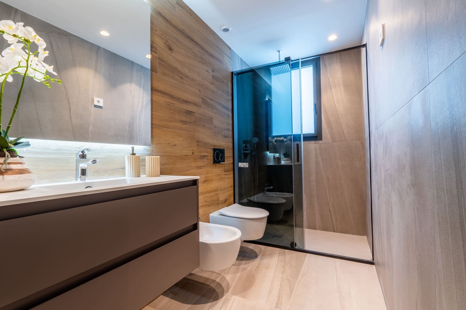 3 chambre Penthouse à vendre à Guardamar del Segura avec piscine - 795 000 € (Ref: 9775041)
