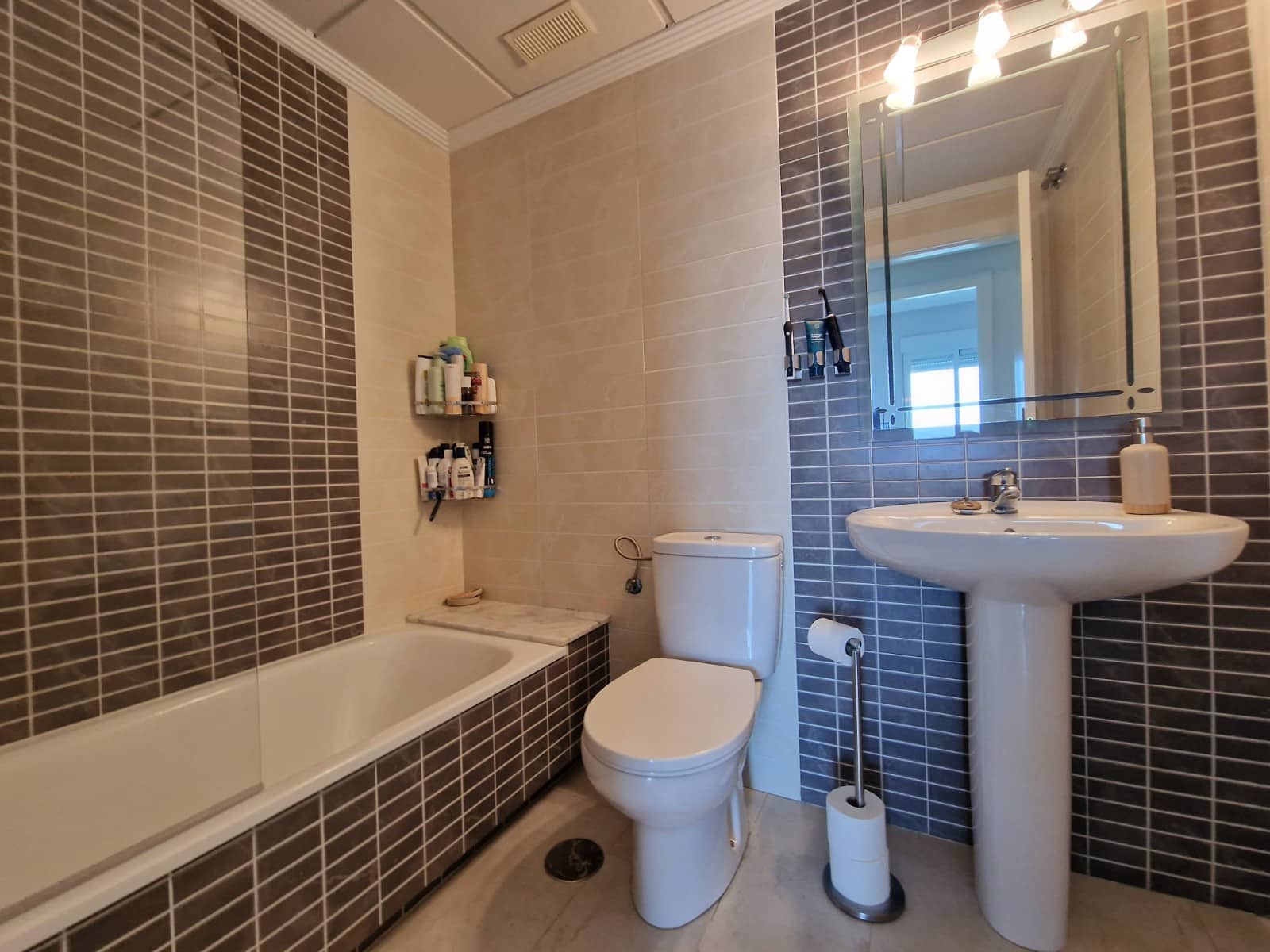 2 sovrum Lägenhet till salu i Guardamar del Segura med pool - 179 000 € (Ref: 9807192)