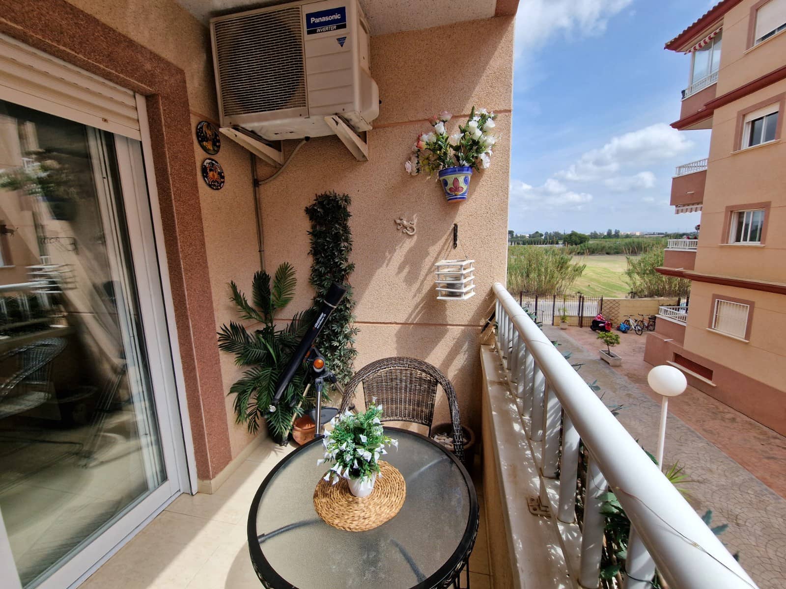 2 bedroom Apartment for sale in Almoradi with pool - € 112,500 (Ref: 9808596)