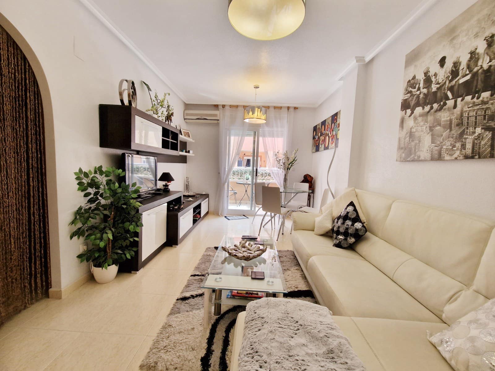 2 bedroom Apartment for sale in Almoradi with pool - € 112,500 (Ref: 9808596)