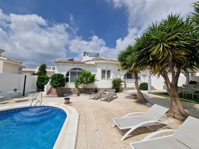 3 bedroom Villa for sale in Pueblo Bravo, Rojales with pool - € 440,000 (Ref: 9815222)