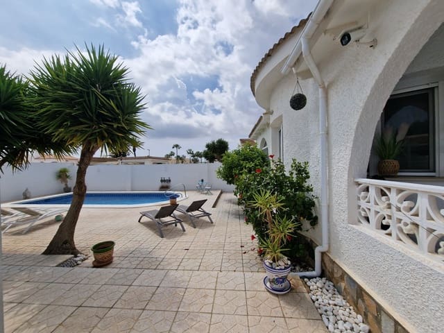3 bedroom Villa for sale in Pueblo Bravo, Rojales with pool - € 440,000 (Ref: 9815222)