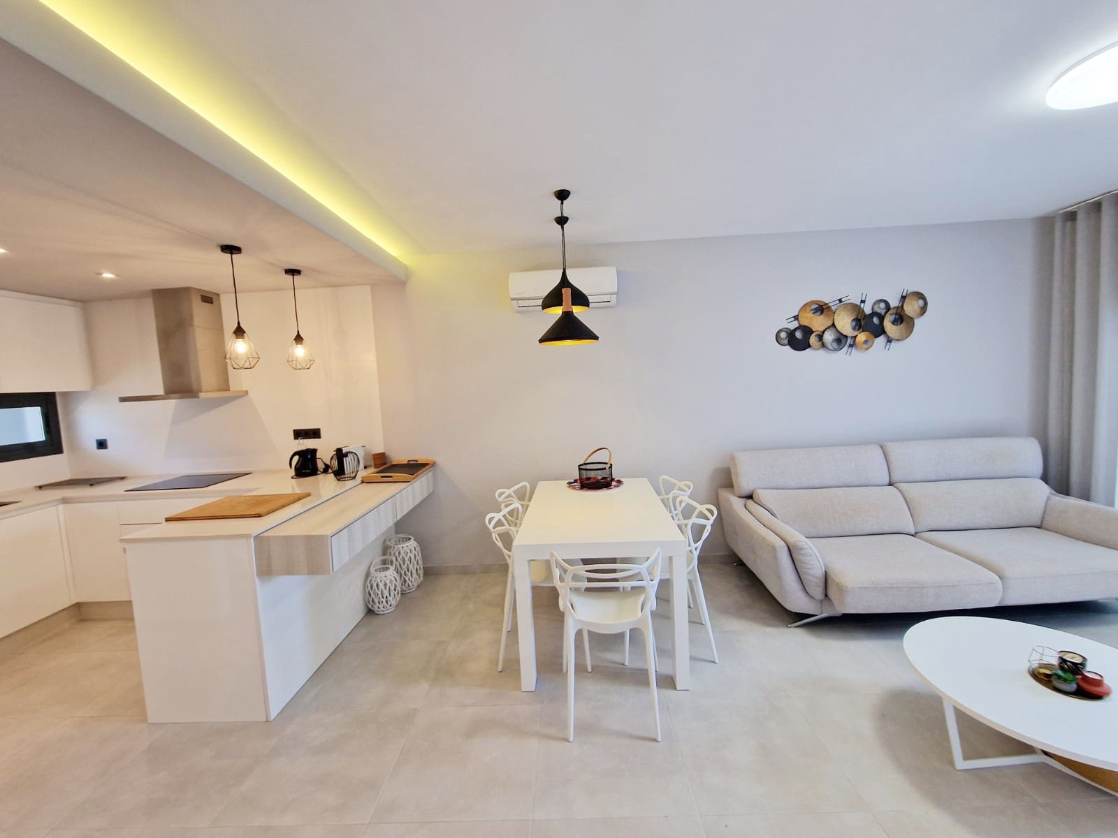 3 bedroom Penthouse for sale in El Raso with pool - € 309,950 (Ref: 9834690)
