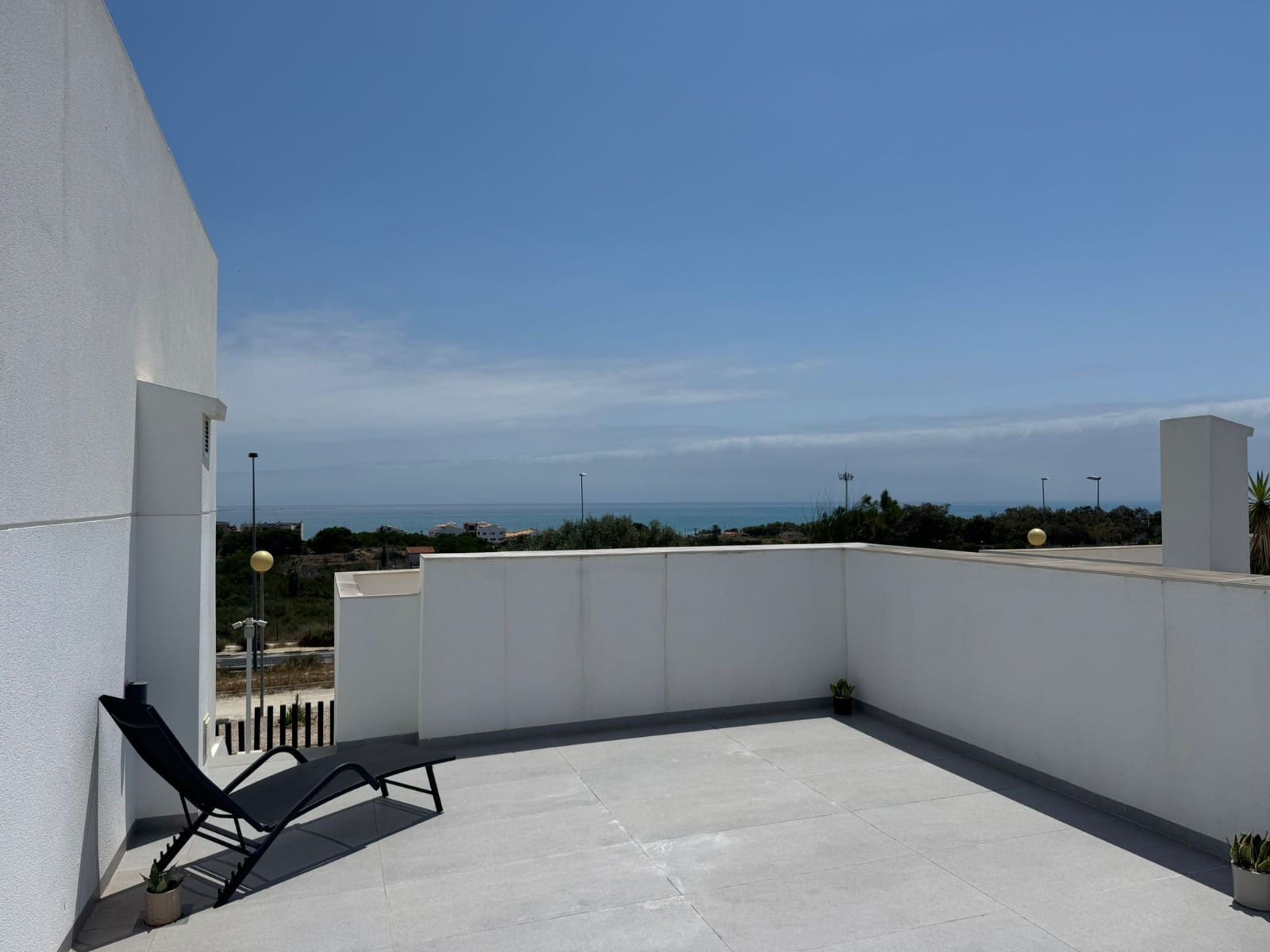 4 soveværelse Villa til salg i Guardamar del Segura med swimmingpool garage - € 570.000 (Ref: 9891415)