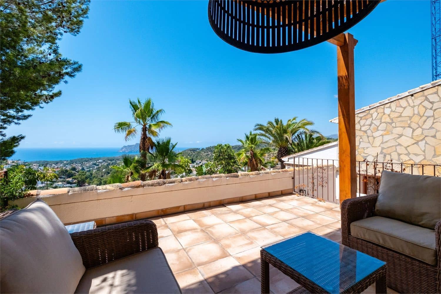 Villa zu verkaufen in Alicante / Alacant Stadt - 829.000 € (Ref: 10073230)
