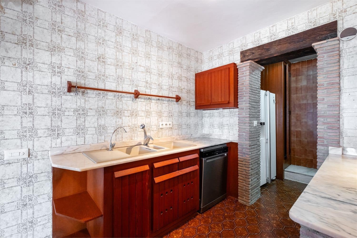 Villa zu verkaufen in Alicante / Alacant Stadt - 829.000 € (Ref: 10073230)