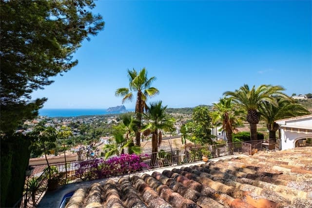 Villa zu verkaufen in Alicante / Alacant Stadt - 829.000 € (Ref: 10073230)